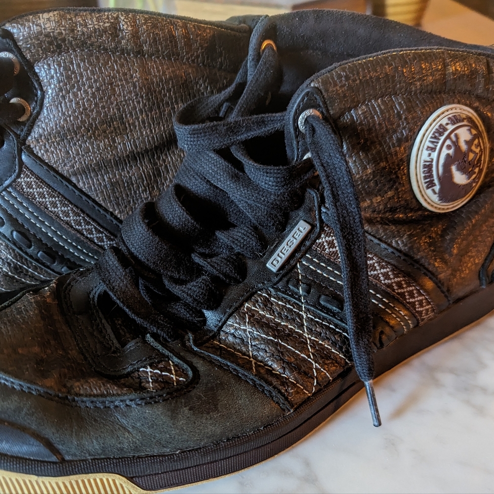 Diesel brand Donny high top leather men's shoes size 7